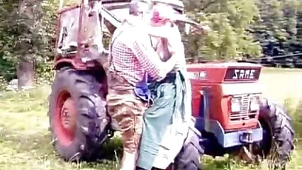 پٹھو مہمان نے ملازمہ کے دانلود فیلم سوپر الکسیس تگزاس مقعد سے فائدہ اٹھایا۔