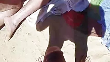 ٹیٹو والا بوائے فرینڈ فرش پر ایک لڑکی فیلم سکسی جدید از الکسیس تگزاس کو چود رہا ہے۔